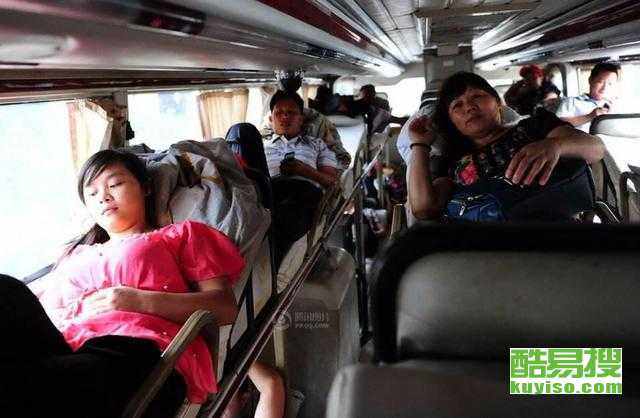 卧铺客运汽车宽度多少