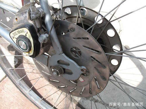 汽车碟刹多少公斤