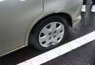 汽车气压夏天多少正常